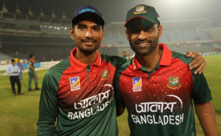 দেখেনিন ক্রিকেট বিশ্বের অধিনায়কদের বেতন কত কোটি টাকা