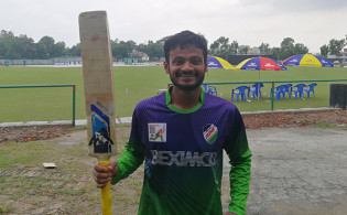 ৬,৪,৪,৬,৬,৬ জয়ের বিধ্বংসী ব্যাটিং দেখলো ক্রিকেট বিশ্ব