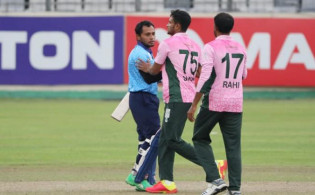 গুরুত্বপূর্ণ ম্যাচের আগেই সাকিবকে হারালো দল