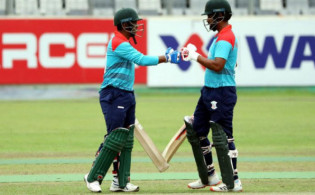 একের পর এক চমক দিয়েই চলছে তামিম ও এনামুলরা