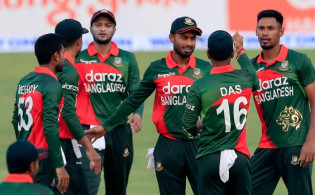 কাকে রেখে কাকে নিবে,চমকের পর চমক দিয়ে বাংলাদেশের নতুন একাদশ ঘোষণা