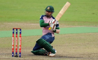 ১৭ বলে ২৬০ স্ট্রাইক রেটে সোহানের ব্যাটিং ঝড়ের ভিডিও ভাইরাল