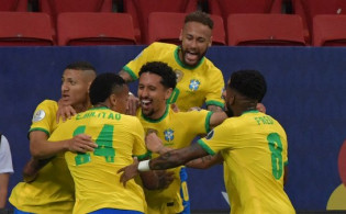 সকাল ৬টা, ৭টা বা রাত ৩টায় নয় নতুন সময়ে মাঠে নামছে ব্রাজিল ও পেরু, দেখেনিন সময়