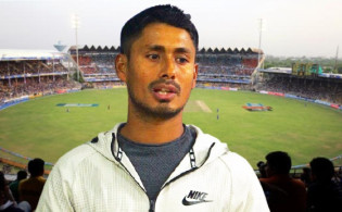 হঠাৎ অনেক বড় দু:সংবাদ পেলো মাহমুদুল্লাহ