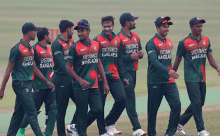 বিশ্বের ‘ইউনিক’ ৮ ক্রিকেটারের তালিকা প্রকাশ আছেন এক বাংলাদেশী ক্রিকেটার