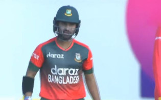 হাড্ডাহাড্ডি লড়াই শেষ হলো বাংলাদেশ বনাম জিম্বাবুয়ে ম্যাচ দেখুন ফলাফল