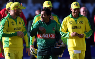 যে কারনে ছক্কা হয়ে গ্যালারিতে যাওয়া একটি বলও ফিরবে না মাঠে