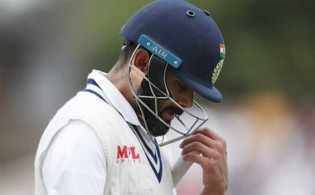 লজ্জার রেকর্ড গড়লেন কোহলি