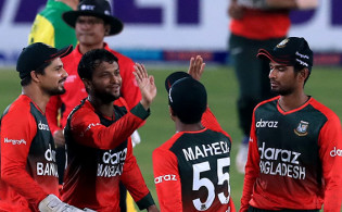 দুই ম্যাচে অদ্ভুত মিল সাকিবের