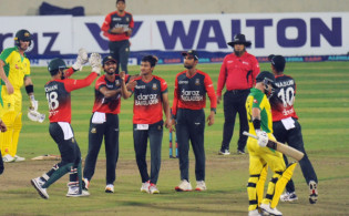 অজিদের নাস্তানাবুদ করে বাংলাদেশের অবিস্মরণীয় সিরিজ জয়