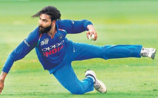 নিজেকে বিশ্বসেরা দাবী করে যা বললেন : জাদেজা