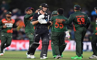 ইংল্যান্ড থেকে বাংলাদেশ সফরে আসছে নিউজিল্যান্ড দলের দুই ক্রিকেটার