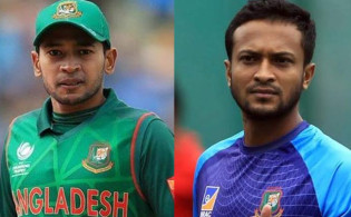 রোনালদোর দেশের হয়ে অভিষেক হলো মুশফিক-সাকিবদের সাথে বিশ্বকাপ খেলা ক্রিকেটারের