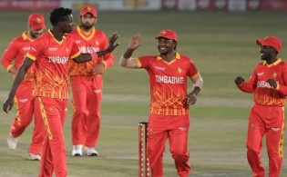 নিষিদ্ধ জিম্বাবুয়ের ক্রিকেটার