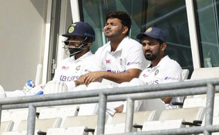 একনজরে ভারতীয় টেস্ট ক্রিকেটের সকল লজ্জাজনক হারের তালিকা