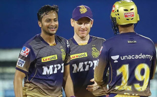 নিলামে দল না পেয়েও সাকিবদের সাথে খেলবেন কিউই ক্রিকেটার