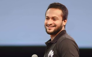 ছোটবেলা দুই ক্রিকেটারের ভক্ত ছিলেন সাকিব,জানালেন পছন্দের দুই ক্রিকেটারের নাম