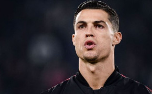 ম্যানচেস্টারে যত টাকা বেতন পাবেন রোনালদো