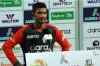 অনন্য রেকর্ডের সামনে দাঁড়িয়ে অধিনায়ক মাহমুদউল্লাহ