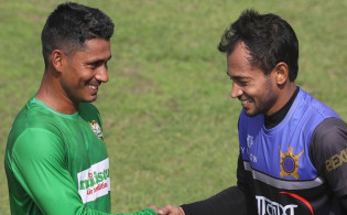 মুশফিকের কঠিন সিদ্ধান্তের যুক্তি দেখালেন আশরাফুল