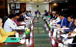 সবাইকে অবাক করে টি-২০ বিশ্বকাপে একজনকে বেছে নিয়েছে বিসিবি