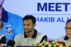 অতিরিক্ত ভুল ধরায় সমালোচনাকারীদের ধুয়ে দিলেন সাকিব