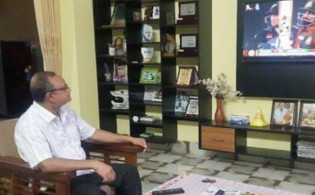 ’ও খাবার না খেয়েই ব্যাট নিয়ে মাঠে চলে যেতো’