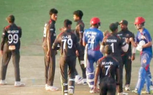 শেষ ওভারের হাড্ডাহাড্ডি লড়াইয়ে শেষ হলো বাংলাদেশ ও আফগান সিরিজ