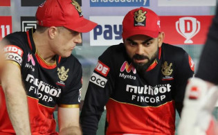 কোহলির দায়িত্ব ছাড়ার সিদ্ধান্তকে যেভাবে দেখছেন হেসন