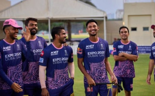 মাঠে নামছে রাজস্থান রয়্যালস,মোস্তাফিজের খেলা না খেলা নিয়ে পাওয়া নতুন খবর