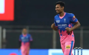 সবাইকে পেছনে ফেলে শীর্ষ স্থান দখল করলো মুস্তাফিজ