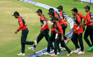 এশিয়ার সেরা একাদশে জায়গা পেল বাংলাদেশের ৩ তারকা ক্রিকেটার