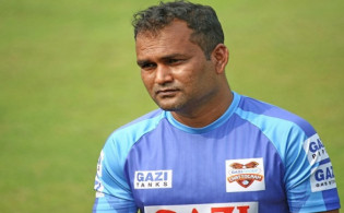 অবশেষে দেশী কোচ সালাউদ্দিন ফিরছেন বিসিবিতে