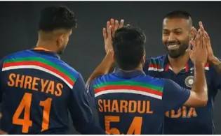এইমাত্র পাওয়া : ভারতের বিশ্বকাপ দলে পরিবর্তন