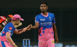আইপিএলের সর্বোচ্চ উইকেট শিকারীর তালিকায় মোস্তাফিজের অবস্থান প্রকাশ