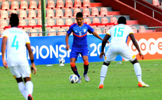 হাড্ডাহাড্ডি লড়াইয়ে শেষ হলো ভারত শ্রীলংকার ফুটবল ম্যাচ,জেনেনিন ফলাফল