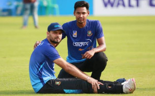 মাশরাফির পরিবর্তে এবার বিশ্বকাপে নতুন দায়িত্ব পেল মুস্তাফিজ