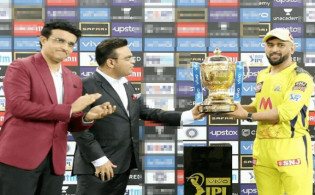 দেওয়া হলো ৪০ কোটি টাকা পুরস্কার, দেখেনিন কে কত টাকা পেলো : তালিকা প্রকাশ