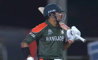 প্রথম উইকেট হারালো বাংলাদেশ,সর্বশেষ স্কোর