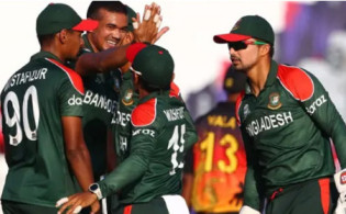 বাংলাদেশকে পেছনে ফেলতে স্কটল্যান্ডের সামনে ১২৩ রানের