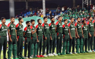 টস শেষ বাংলাদেশ একাদশে এক পরিবর্তন