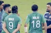 হারের পর পাকিস্তানি ক্রিকেটারদের যা বলেছিলেন ধোনি