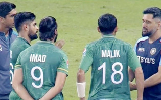 হারের পর পাকিস্তানি ক্রিকেটারদের যা বলেছিলেন ধোনি