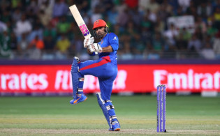 পাকিস্তানকে বিশাল রানের টার্গেট দিল আফগানিস্তান
