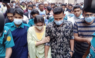 ব্রেকিং নিউজ : যত হাজার টাকা মুচলেকা দিয়ে জামিন পেলেন ক্রিকেটার নাসির ও তার স্ত্রী