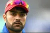 মুশফিকের আয়নায় বিপদে পড়ল রশিদ খান