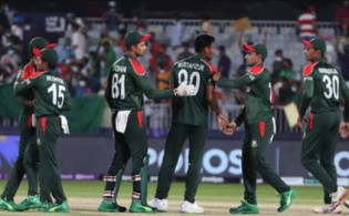 বিসিবির অদ্ভুত সিদ্ধান্তে দল সাজানোই এখন কঠিন