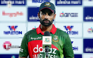 বিপদে হাল ধরতে কবে থেকে মাঠে ফিরবেন জানালেন তামিম