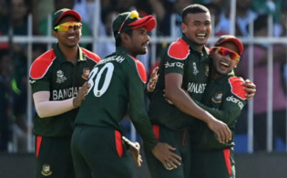 অস্ট্রেলিয়াকে হারাতে পারলে বিশ্বকাপের মূলপর্বে উঠে যাবে বাংলাদেশ