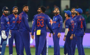 ২ ম্যাচ হেরে পিচকে দোষ দিচ্ছে ভারতের ব্যাটিং কোচ